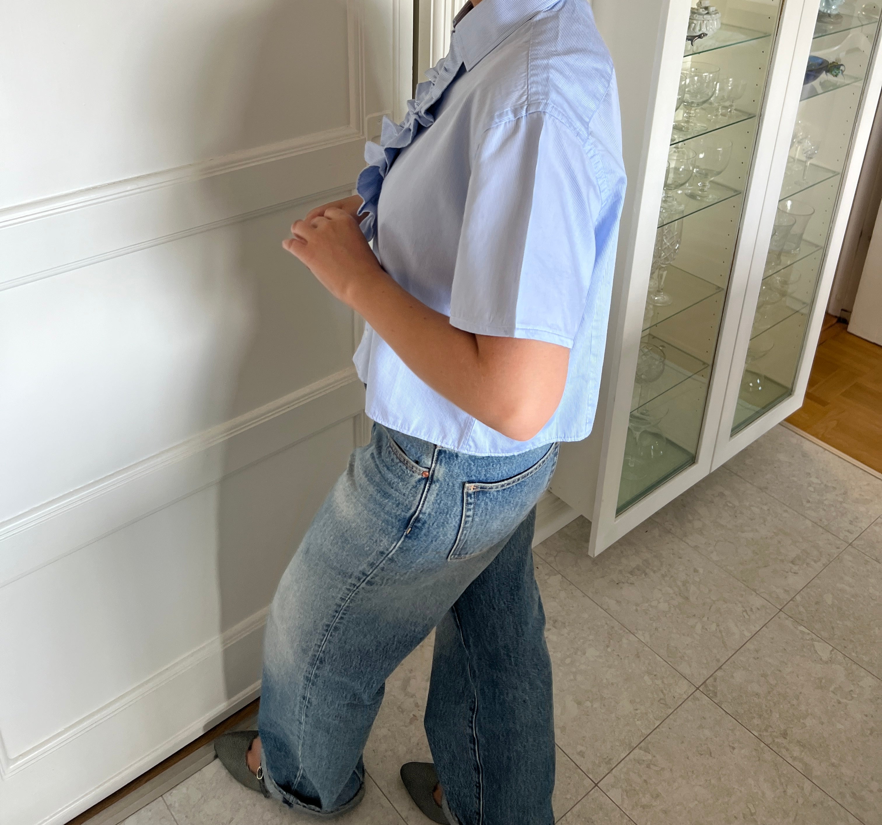 Ruffled Short-Sleeved Shirt